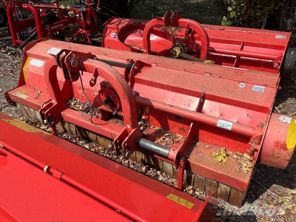 Maschio Tornado 280 Gadanheiras e cortadores de folhas para pastos