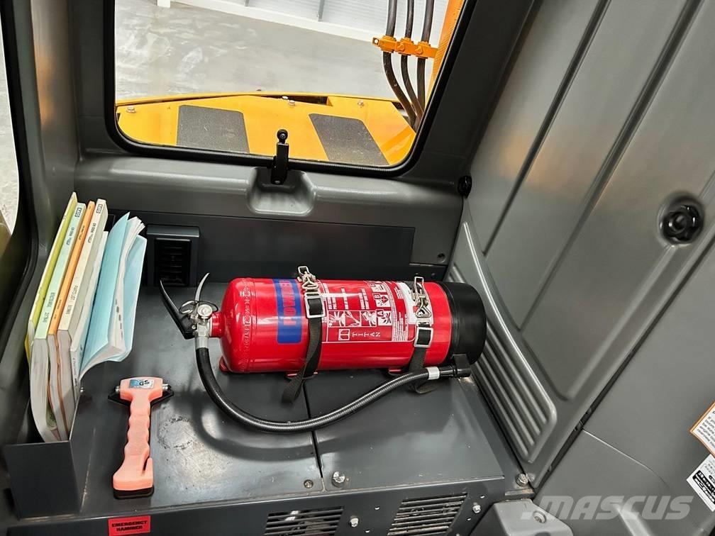 Kato CR-130Ri Gruas Todo terreno