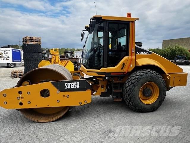 Volvo SD 135 B Cilindros Compactadores monocilíndricos