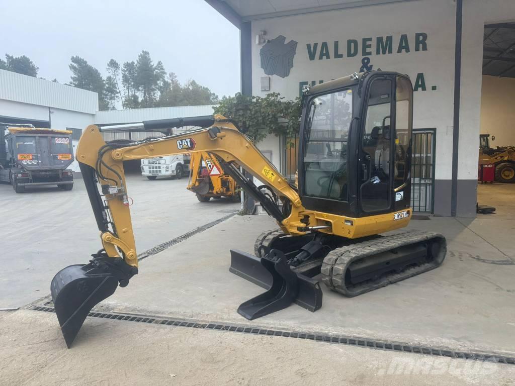 CAT 302.7 D CR Mini Escavadoras <7t