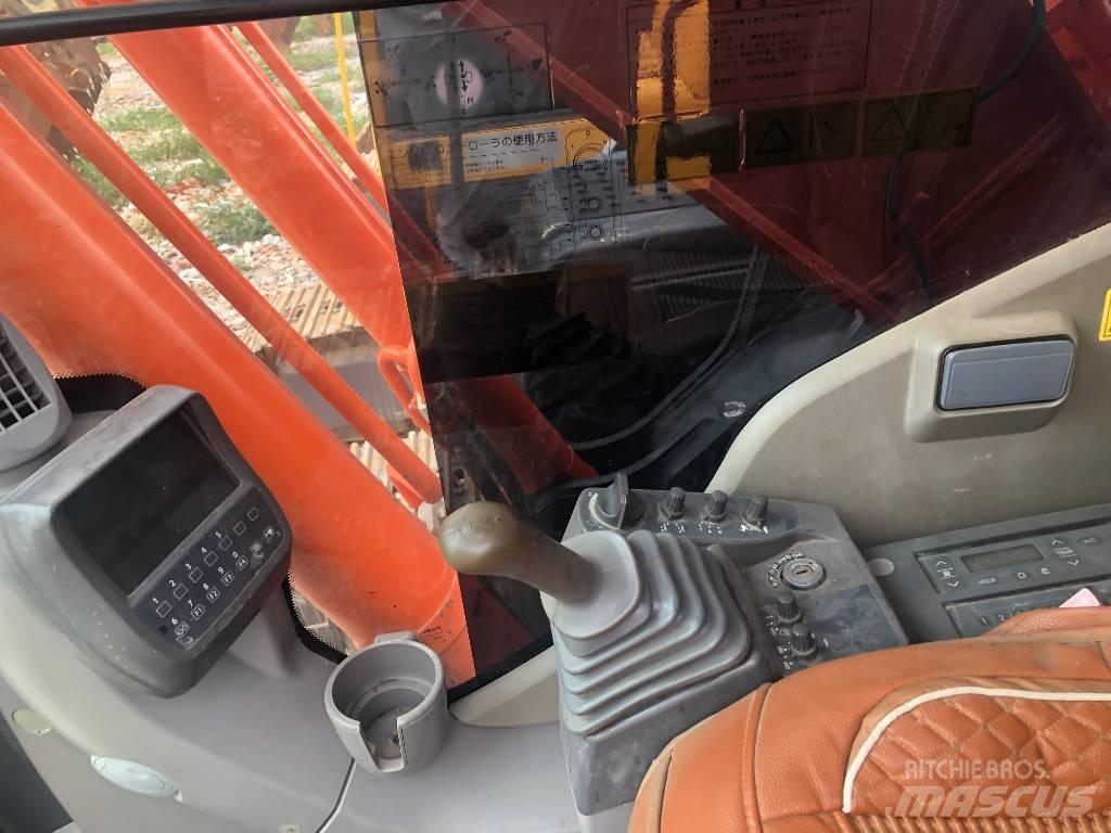 Hitachi ZX 240 Escavadoras de rastos