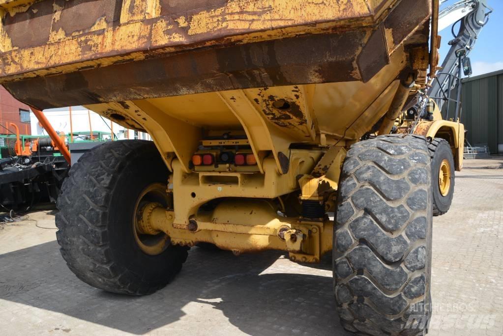 CAT 735 Camiões articulados
