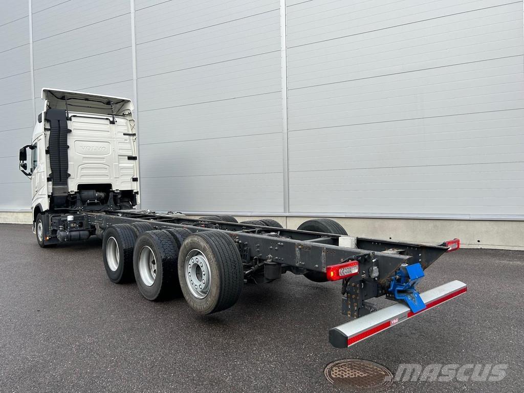 Volvo FH Camiões de chassis e cabine