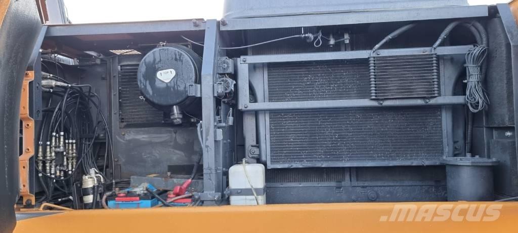 CASE CX 330 LC Escavadoras de rastos