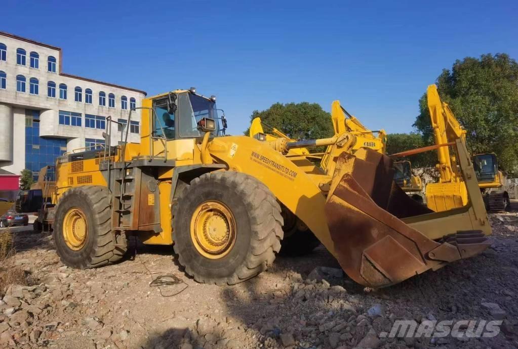 Komatsu WA 600 Pás carregadoras de rodas