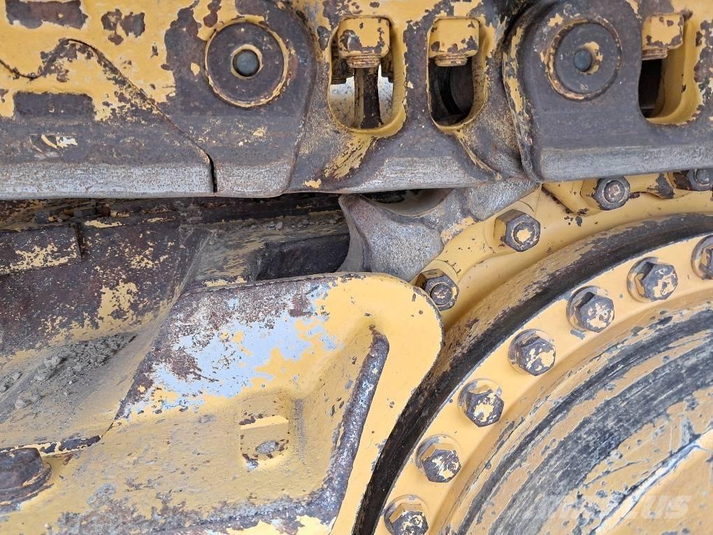 Komatsu D61PXI-24E0 Dozers - Tratores rastos