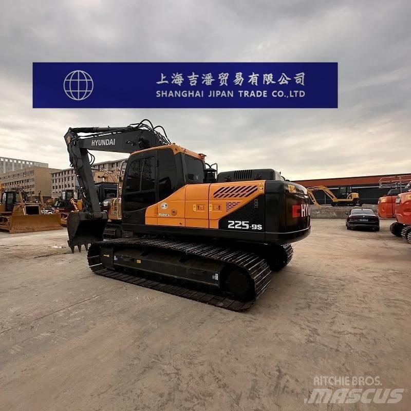 Hyundai R225 Escavadoras de rastos