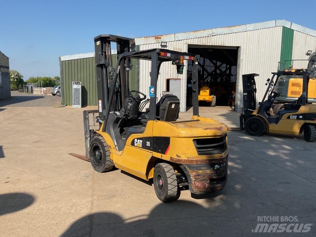 CAT DP35NT Empilhadores Diesel