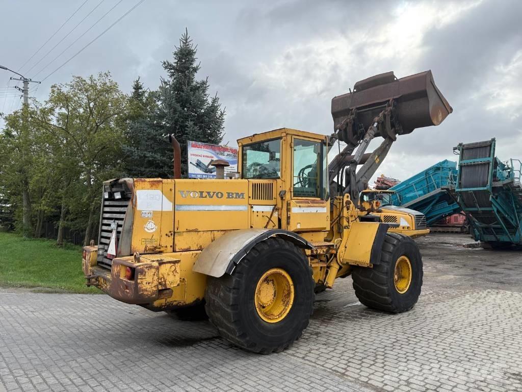 Volvo L 120 Pás carregadoras de rodas