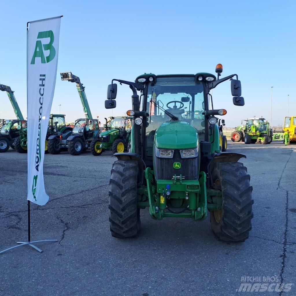 John Deere 5125R Tratores Agrícolas usados