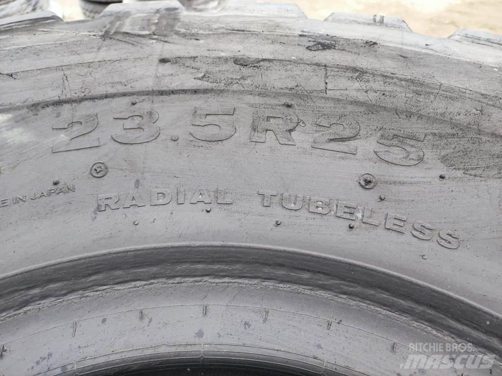  23.5 R25 tires Pneus, Rodas e Jantes