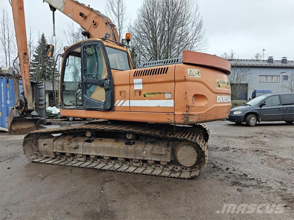 Doosan DX 225 LC Escavadoras de longo alcance