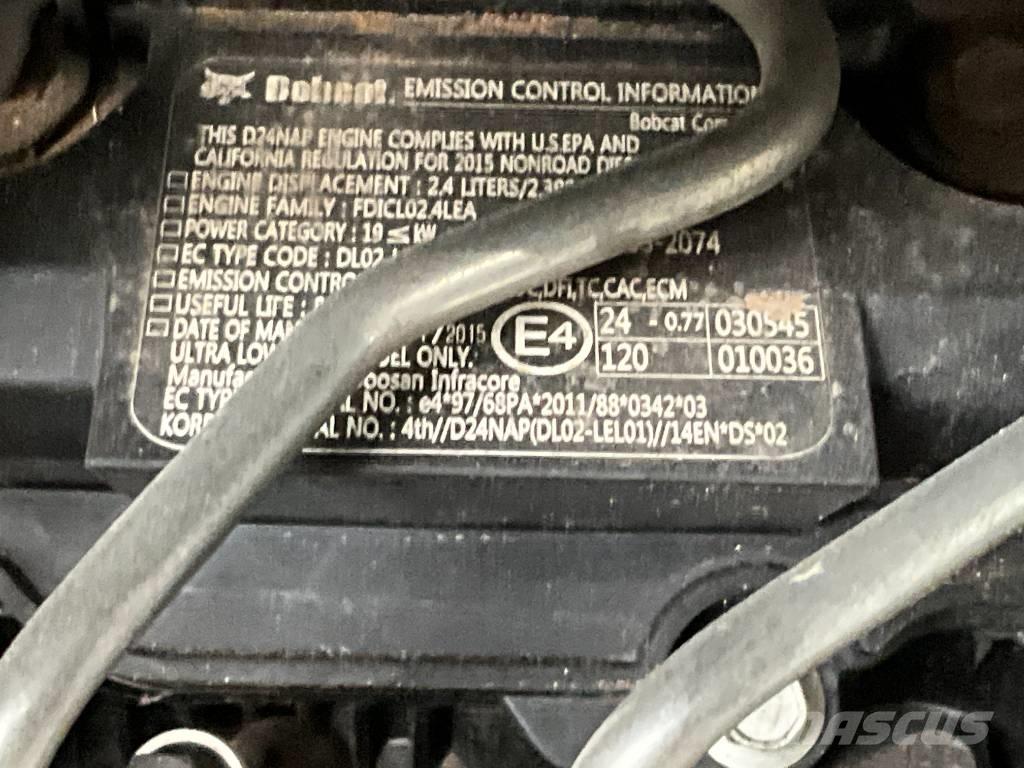 Bobcat T 590 Carregadoras de direcção deslizante