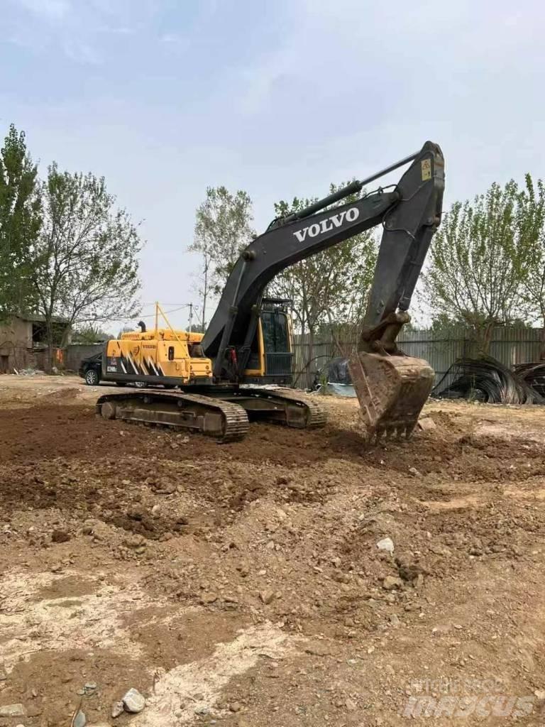 Volvo EC 240 Escavadoras de rastos