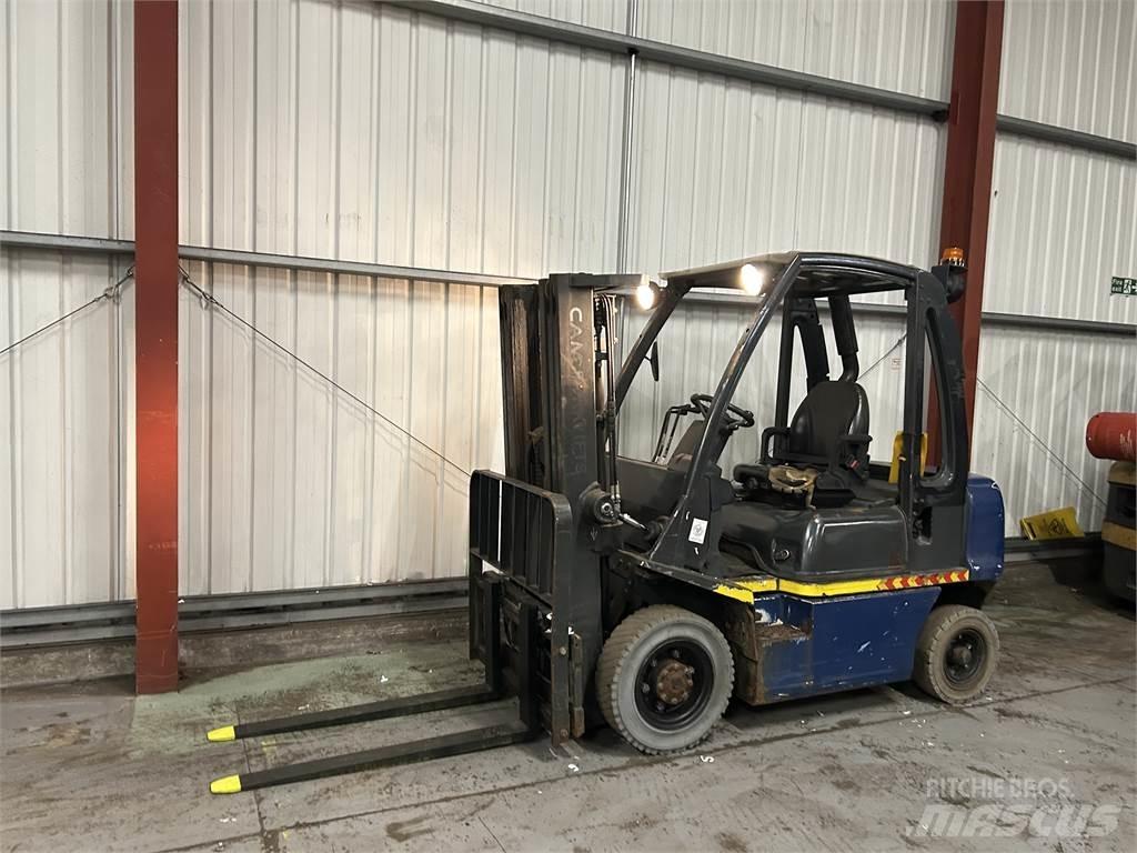 Nissan Y1D2A25Q Empilhadores Diesel