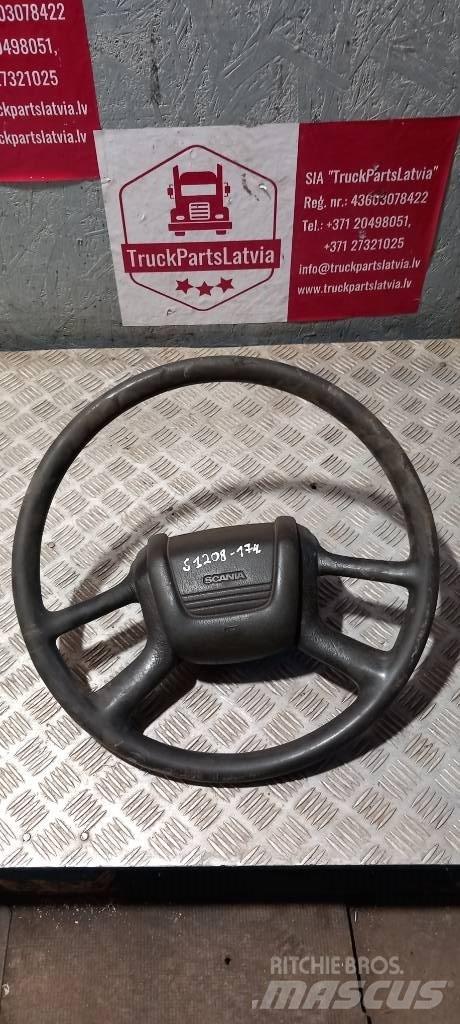 Scania 94 D.    1439128 Cabines e interior