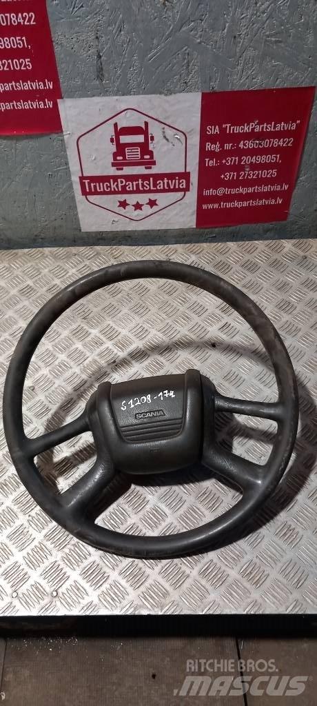 Scania 94 D.    1439128 Cabines e interior