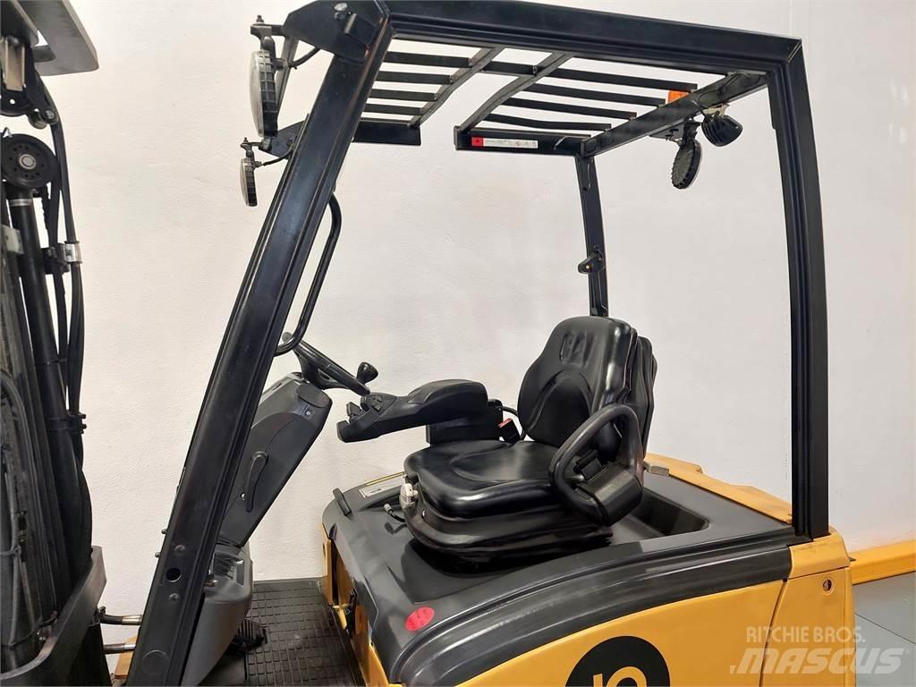 CAT EP20PNT Empilhadores eléctricos