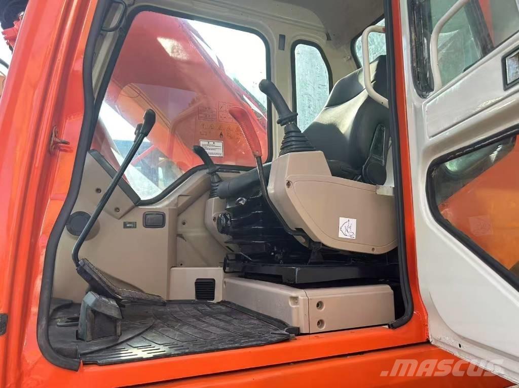 Doosan DH 225 LC-7 Escavadoras de rastos