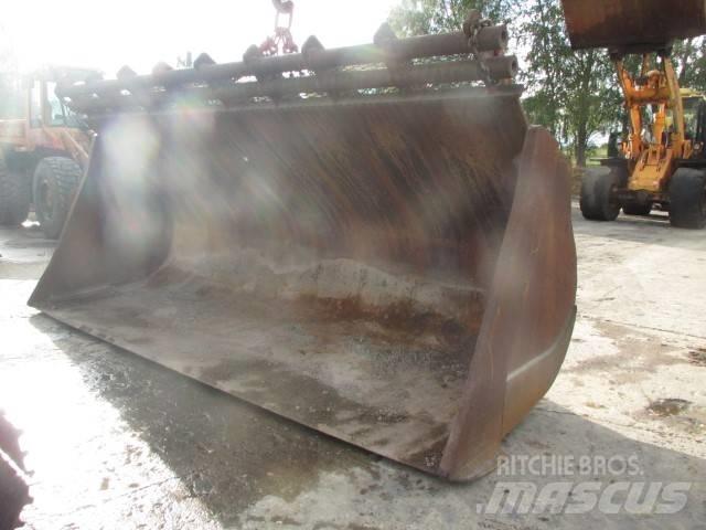 CAT 992 C Baldes