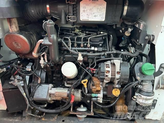 Bobcat T 550 Carregadoras de direcção deslizante