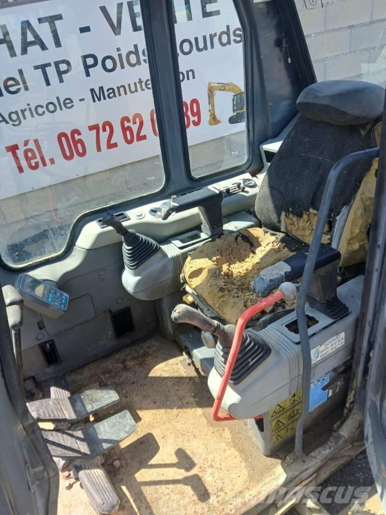 Komatsu PC 210 Cabines e interior máquinas construção