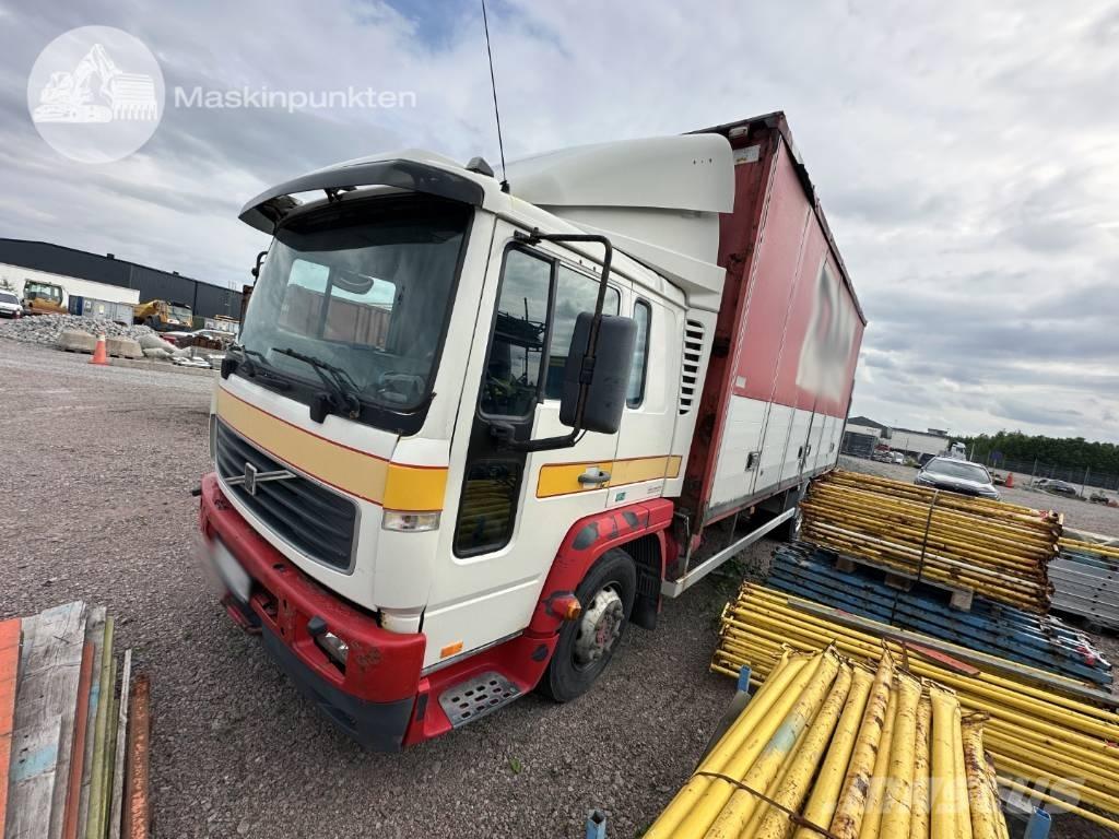 Volvo FL 6 Camiões de caixa fechada