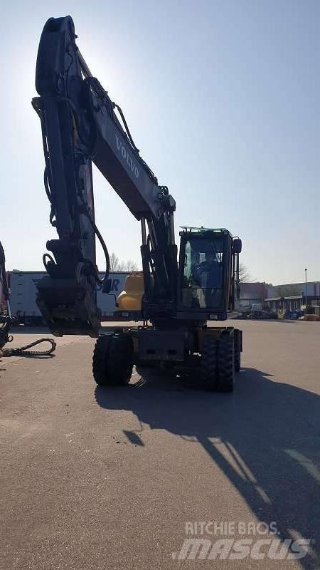Volvo EW 210 C Escavadoras de rodas