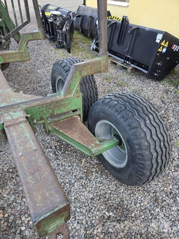 Farma CT 4,6D Reboques Florestais