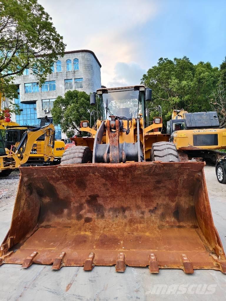 Volvo L 120 Pás carregadoras de rodas