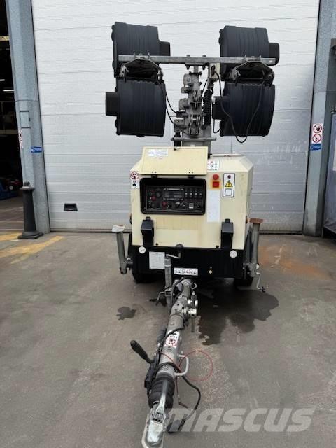 Doosan LSV 9 Torres de luz