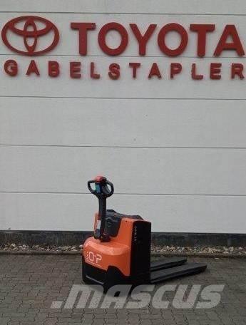 Toyota LWE 200 Empilhador para operador externo
