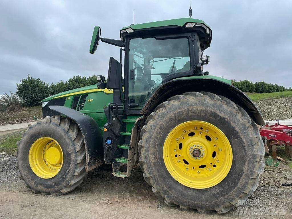 John Deere 7R 330 Tratores Agrícolas usados