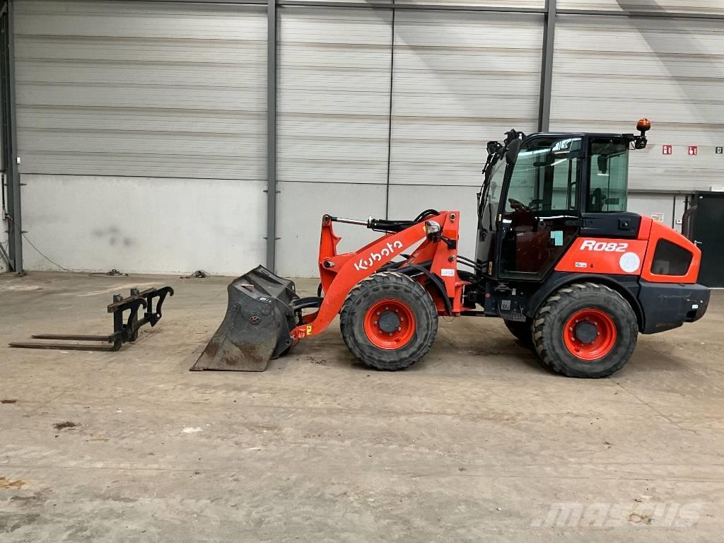 Kubota R 082 Pás carregadoras de rodas