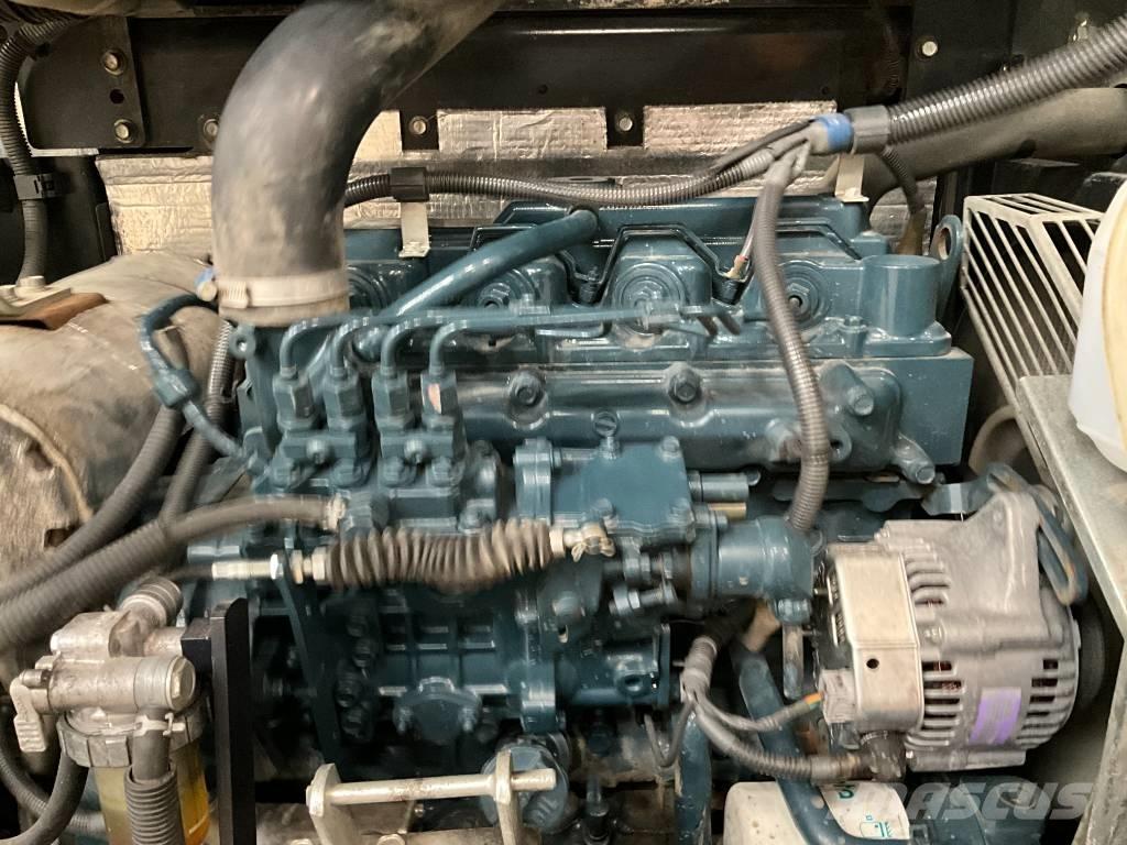 Kubota R 082 Pás carregadoras de rodas