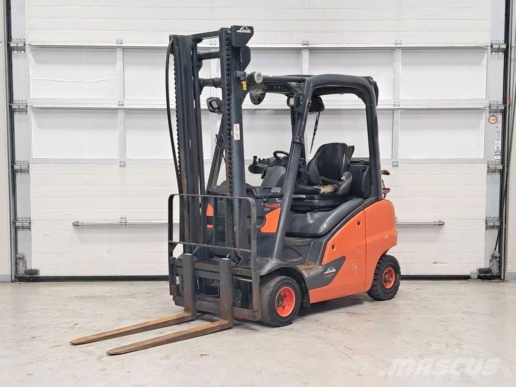 Linde H20T-01 Empilhadores a gás