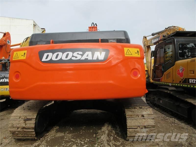 Doosan DX 340 Escavadoras de rastos