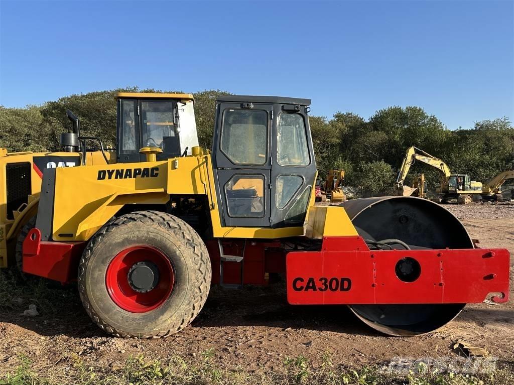 Dynapac CA 30 D Cilindros Compactadores monocilíndricos