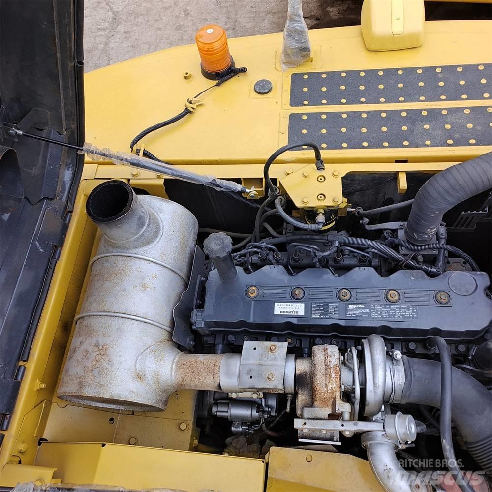 Komatsu PC 220-8 Escavadoras de rastos