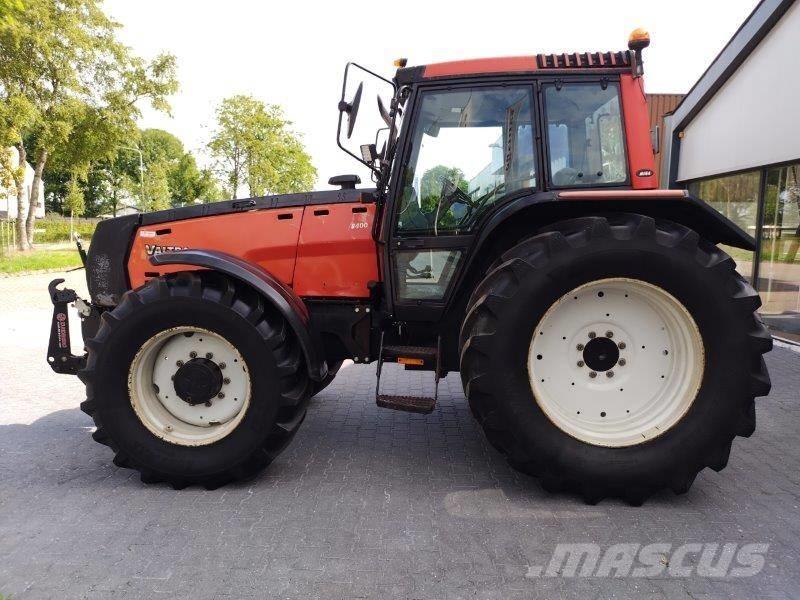 Valtra 8400 Tratores Agrícolas usados