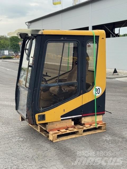 CAT M 320 USED CAB Cabines e interior máquinas construção
