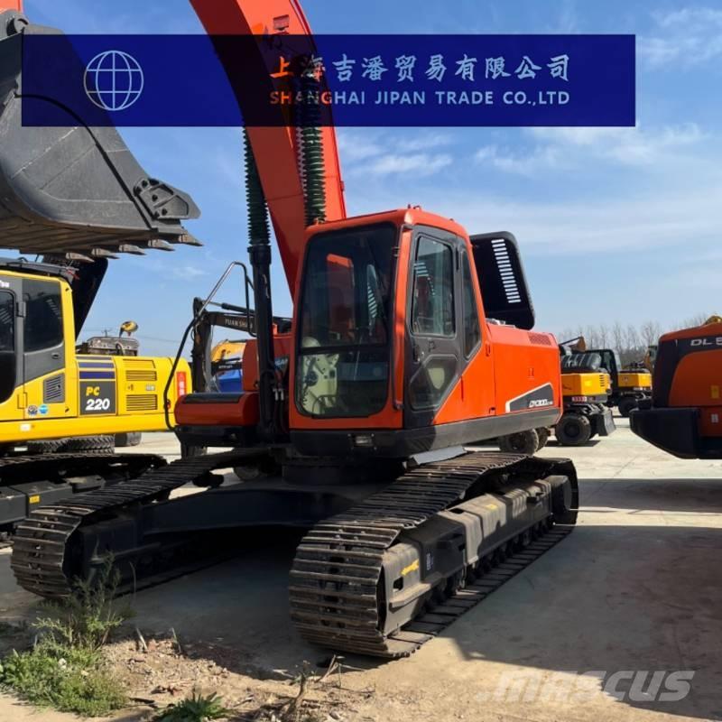 Doosan DX 300 Escavadoras de rastos