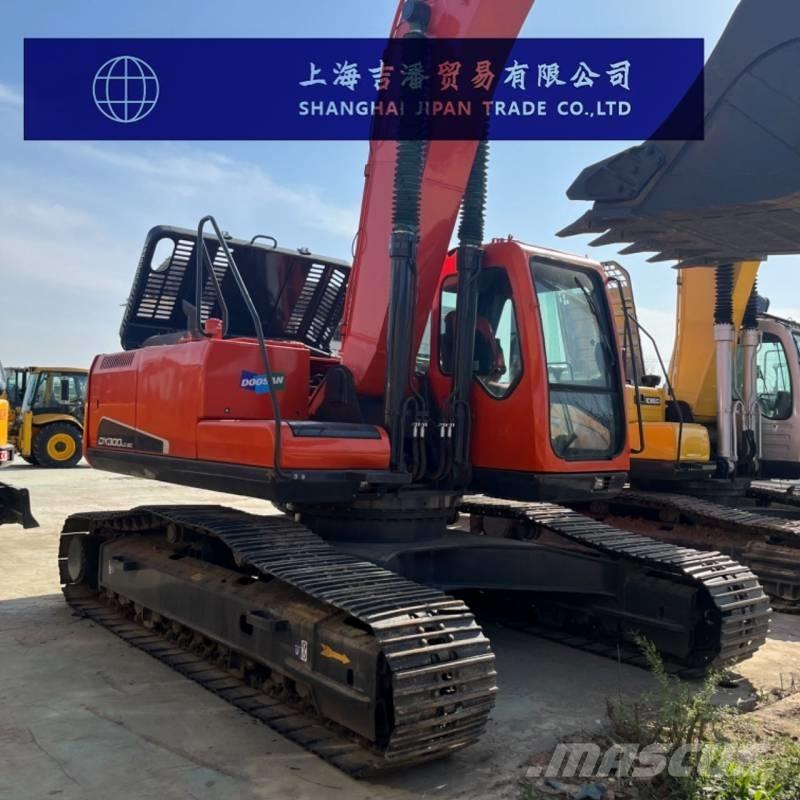 Doosan DX 300 Escavadoras de rastos