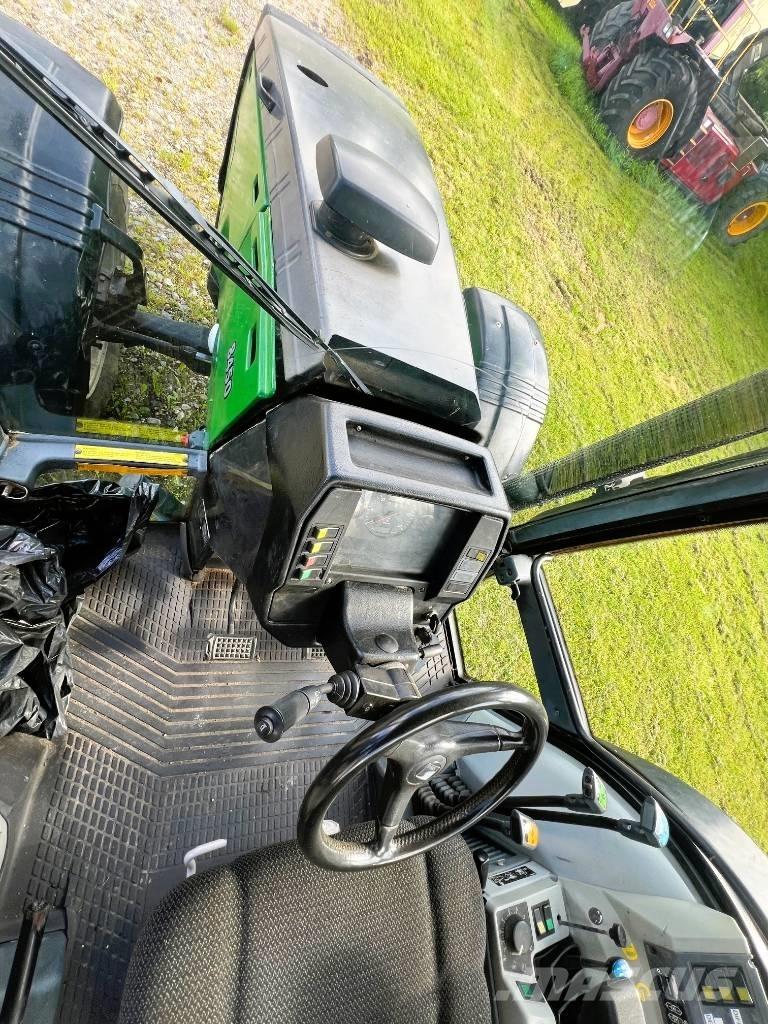 Valtra 8450 Tratores Agrícolas usados