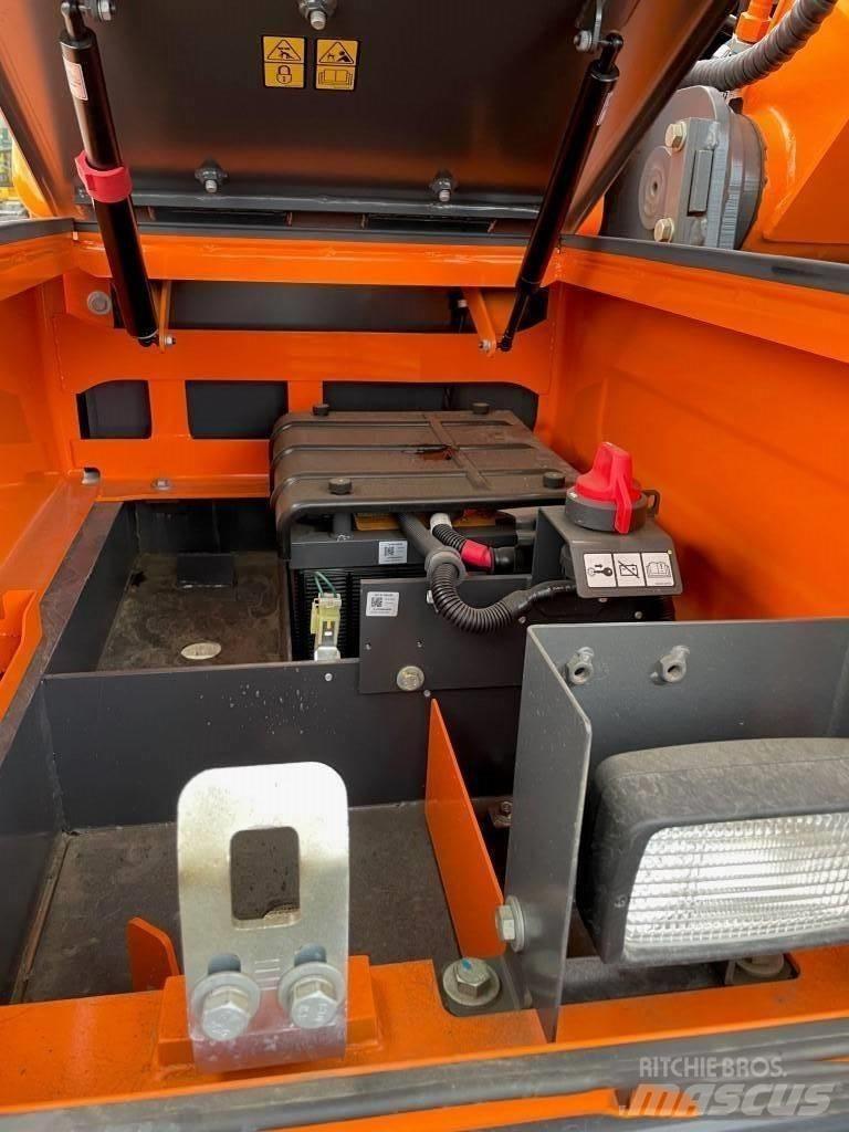 Doosan DX 140 W Escavadoras de rodas
