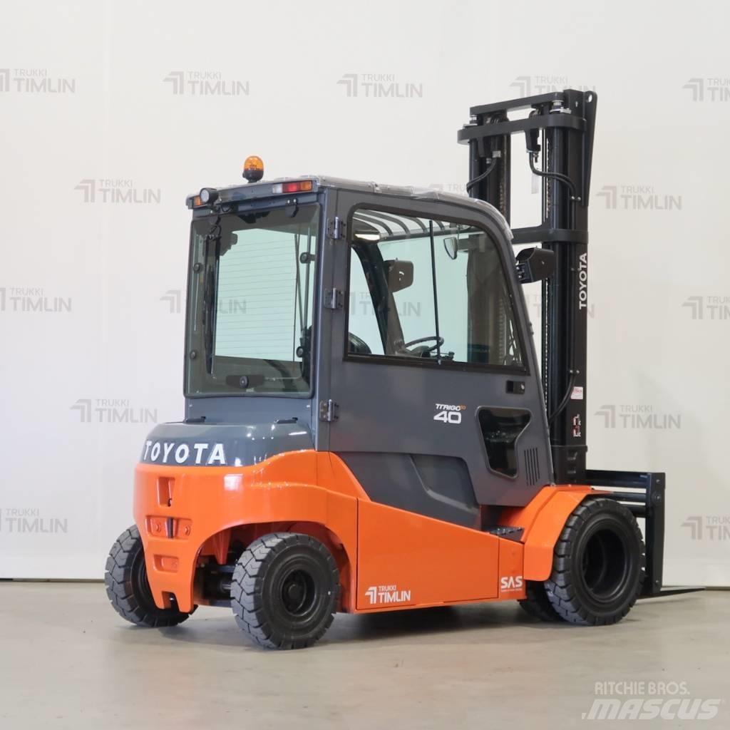 Toyota 8FBMT40 Empilhadores eléctricos