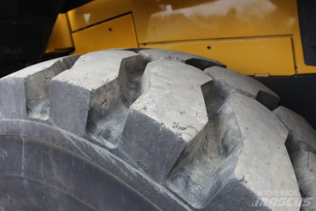 Komatsu WA 470-6LC Pás carregadoras de rodas