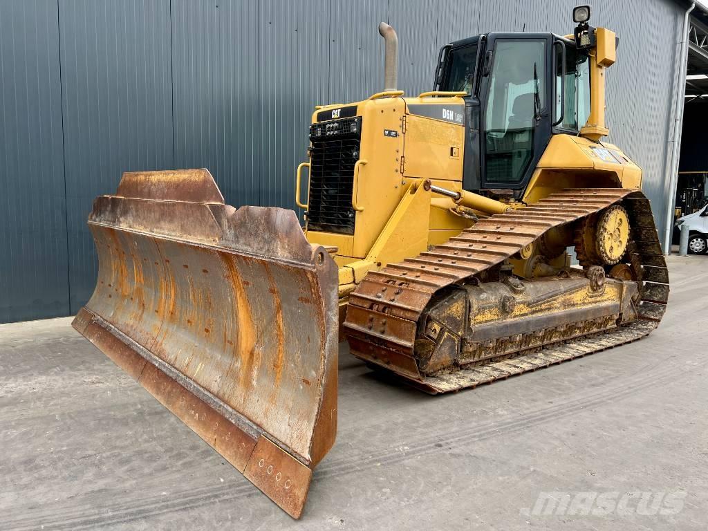 CAT D6N LGP Dozers - Tratores rastos