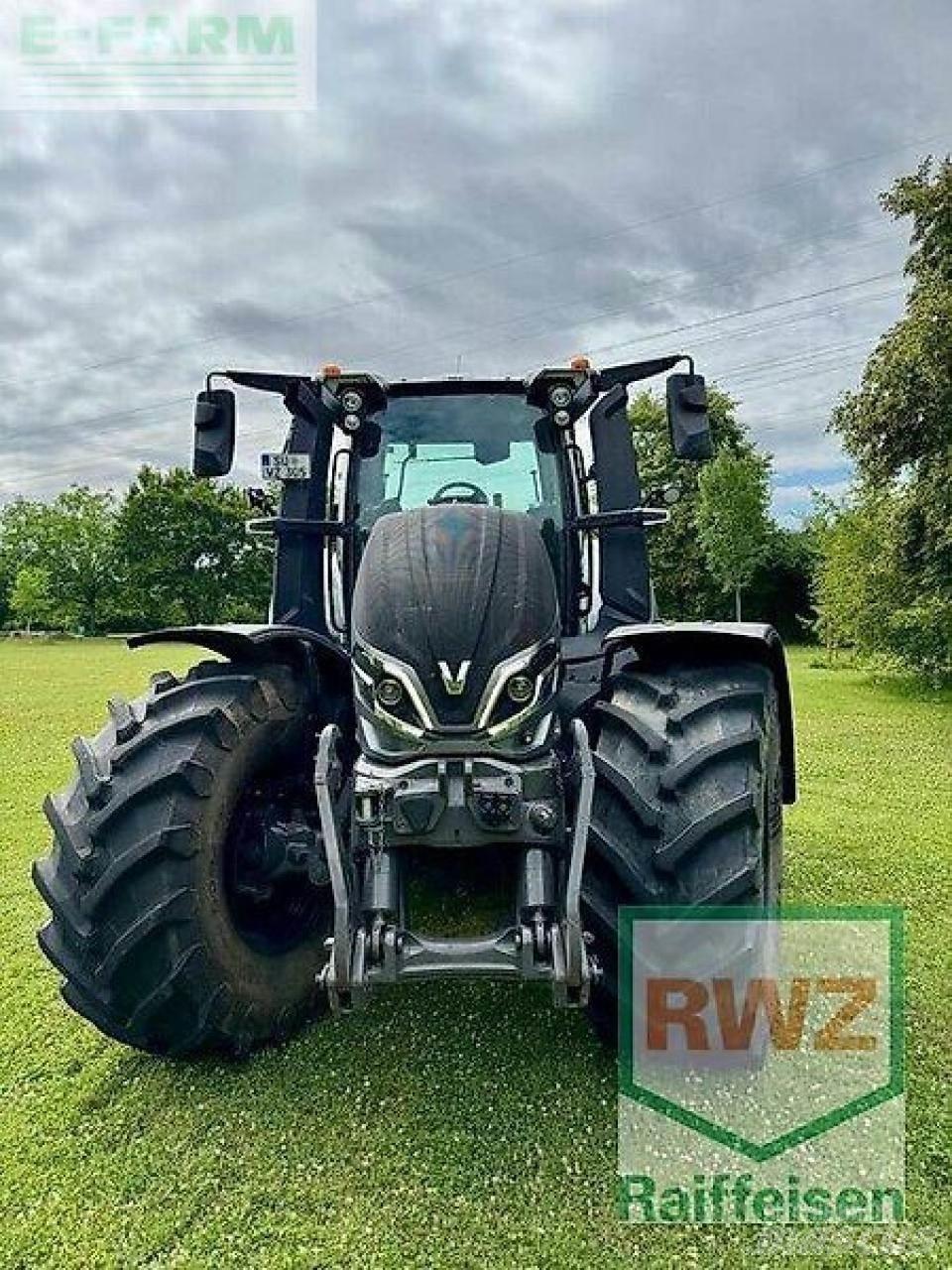 Valtra q305 Tratores Agrícolas usados