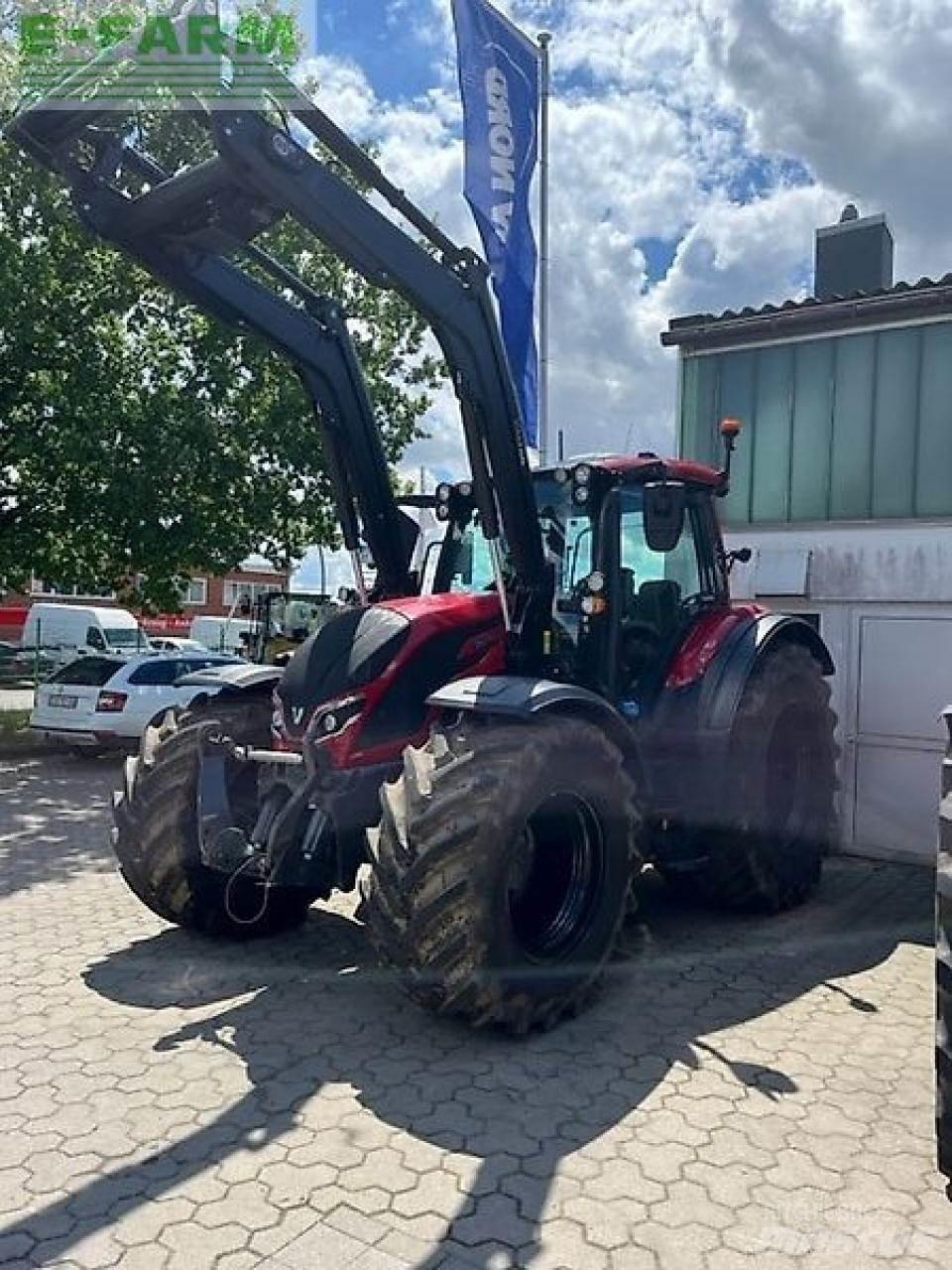 Valtra n155ea Tratores Agrícolas usados
